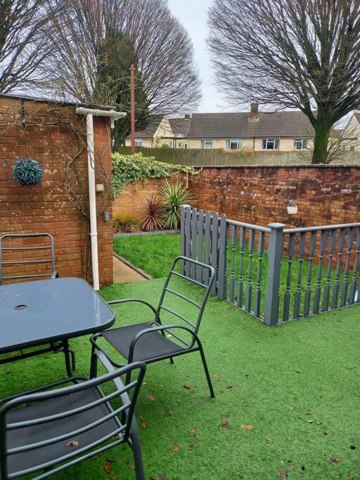 Modernised Home With 2 Bedrooms In Cardiff Esterno foto
